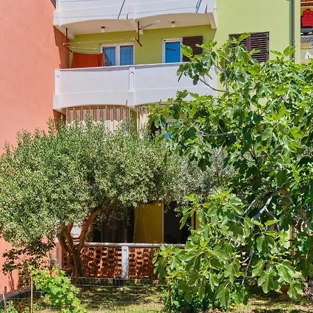Apartament Dairos2