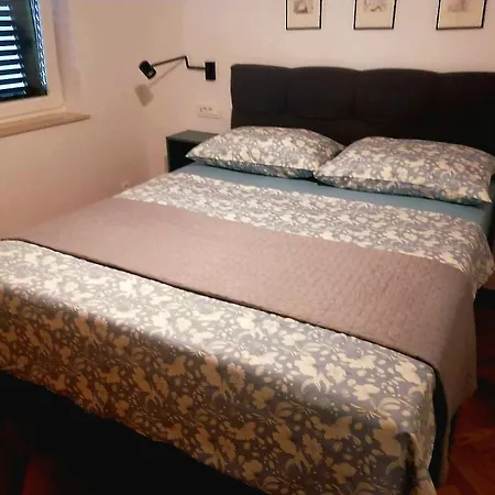 Apartment Dairos2
