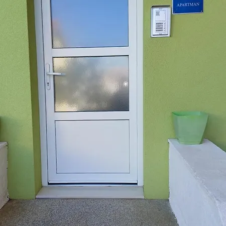 Apartment Dairos2