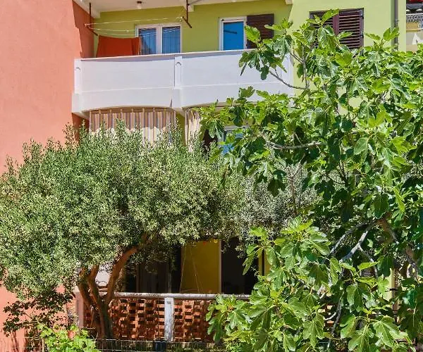 アパート Dairos2